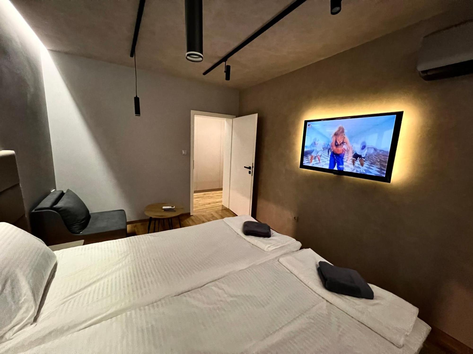 Apartament Varosha Luxury لوفتش المظهر الخارجي الصورة